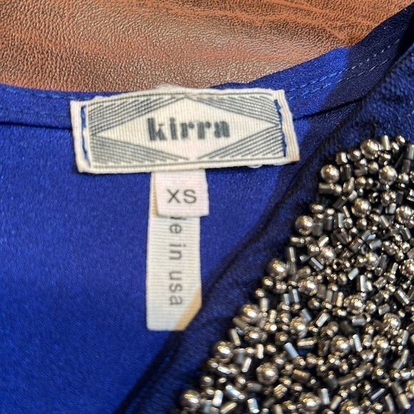KIRRA Adorable Crisp Royal Blue Blouse with Beaded Neckline Size XS - Picture 6 of 8